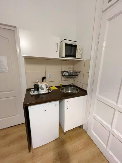 12# Sunflower Cozy Apartment Βουδαπέστη Εξωτερικό φωτογραφία